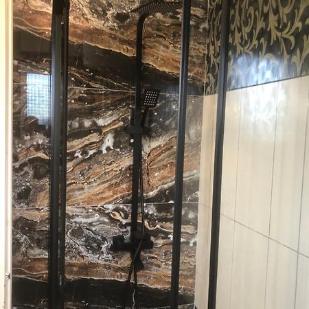 Luxury Apartments Christos กูเวีย ภายนอก รูปภาพ