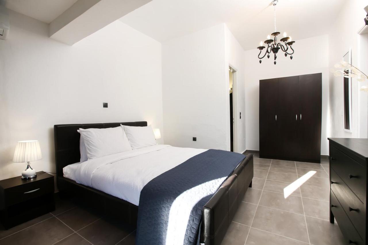 Luxury Apartments Christos กูเวีย ภายนอก รูปภาพ