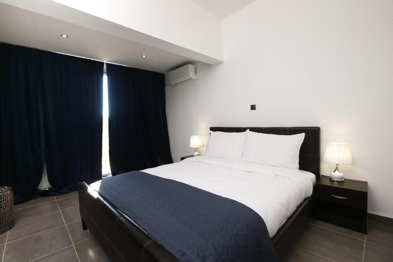 Luxury Apartments Christos กูเวีย ภายนอก รูปภาพ