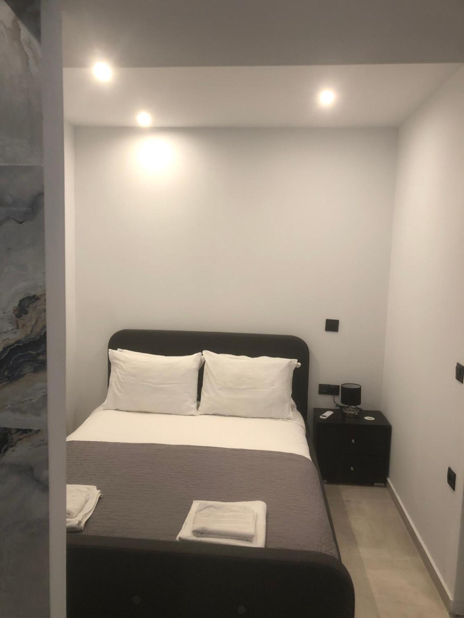 Luxury Apartments Christos กูเวีย ภายนอก รูปภาพ